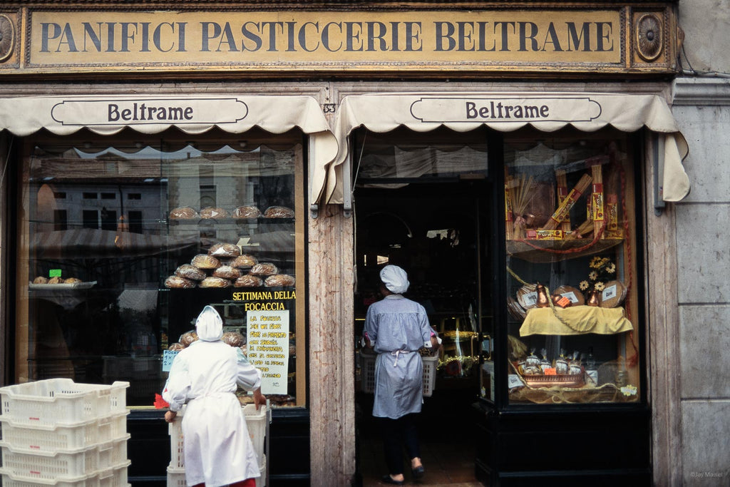 Storefronts No 9 – Jay Maisel