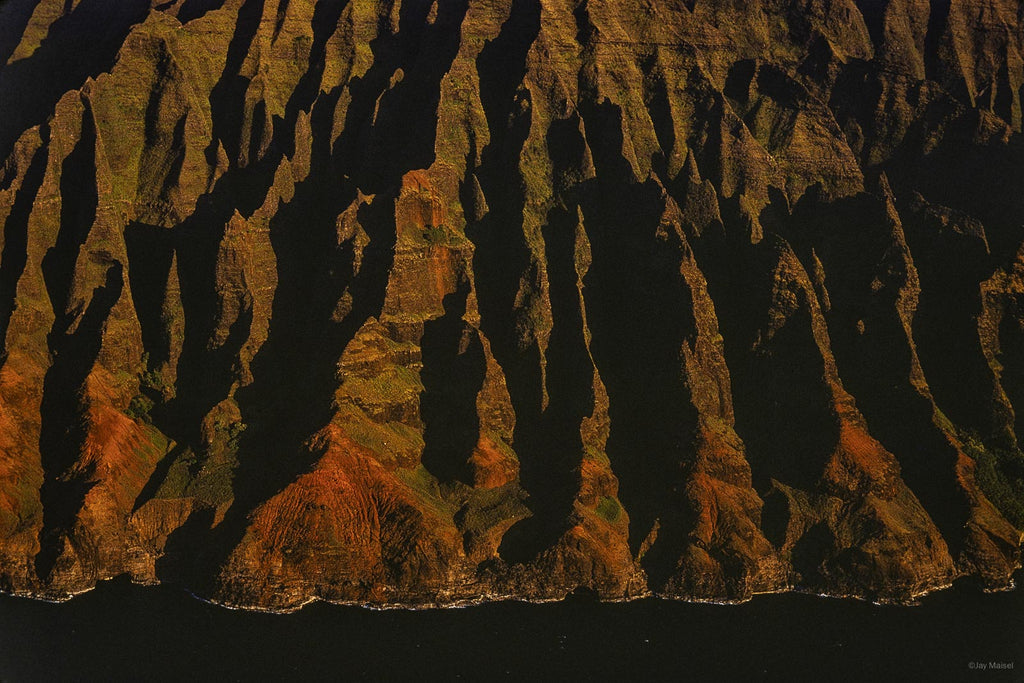 Hawaii Land No 12 – Jay Maisel