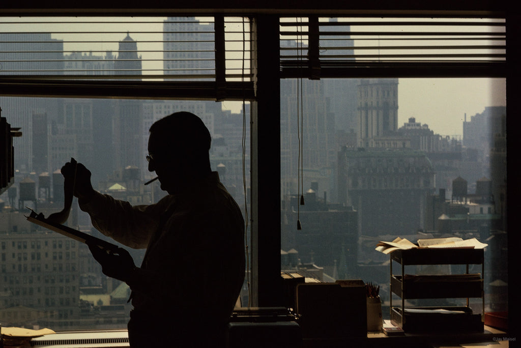 Smoking No 16 – Jay Maisel