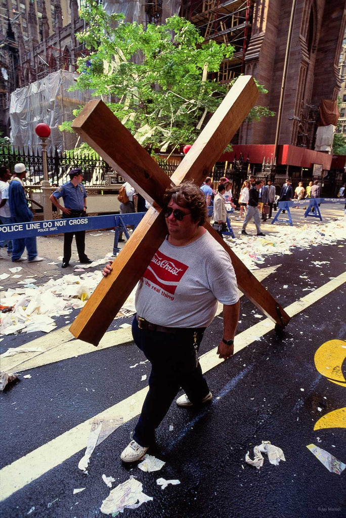 Parades Misc No 16 – Jay Maisel