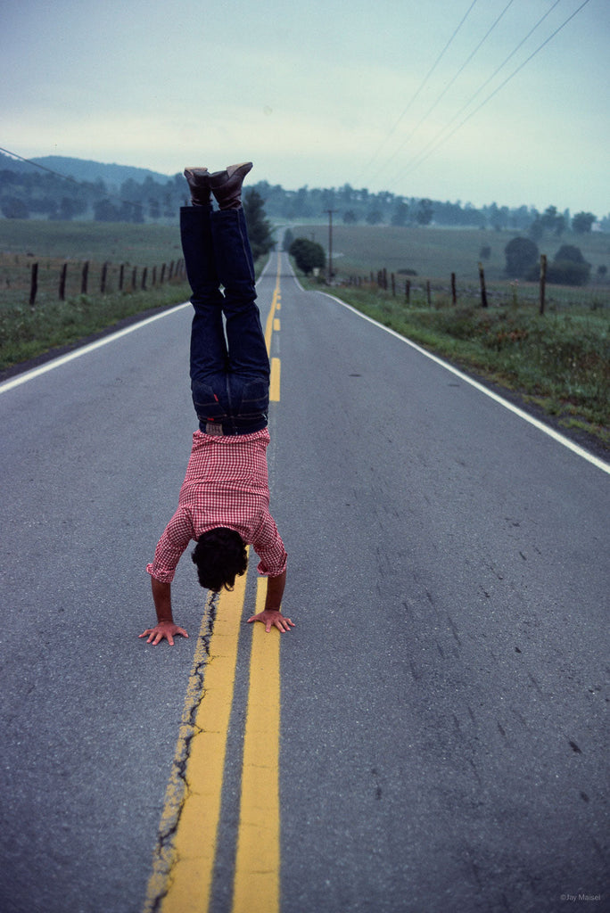 Playing Relaxing No 26 – Jay Maisel