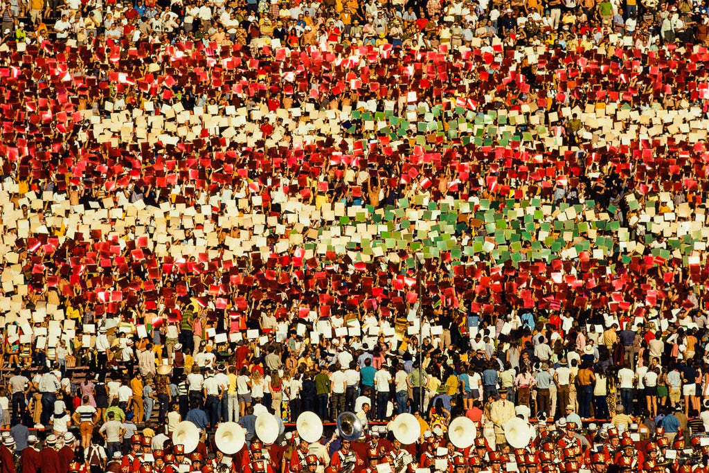Crowds No 42 Midwest USA – Jay Maisel