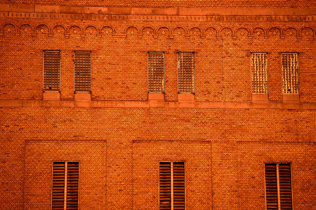 Facades No 54 – Jay Maisel