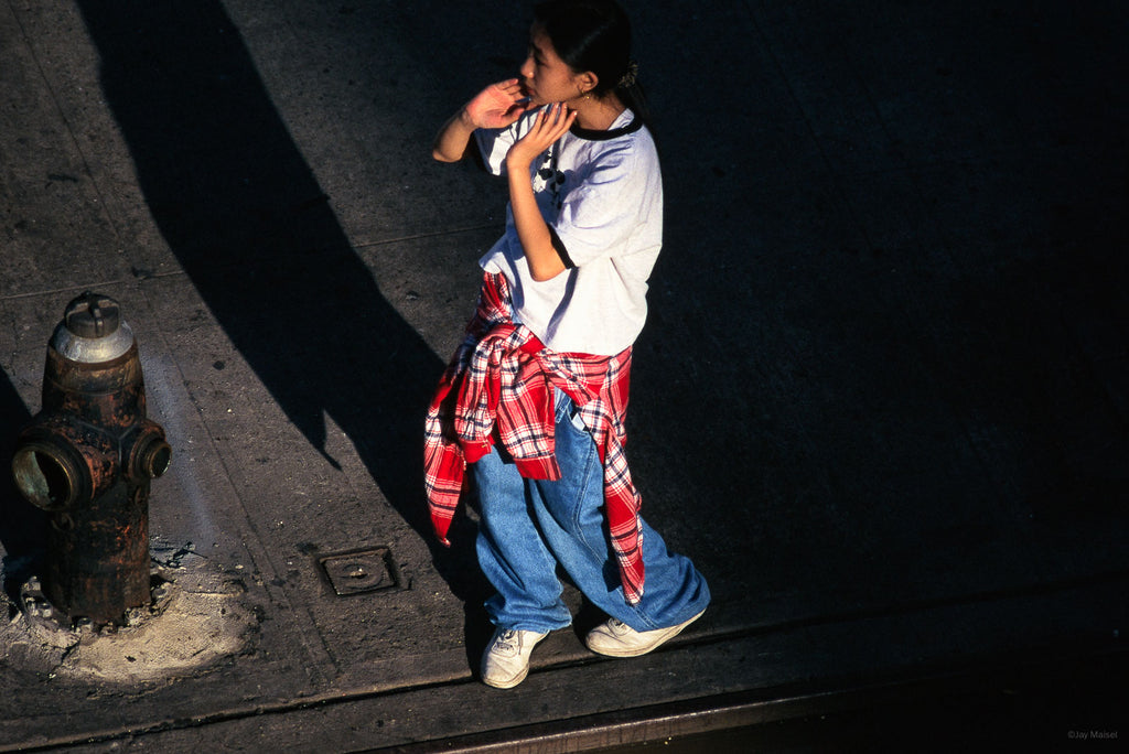 Standing Walking No 57 – Jay Maisel