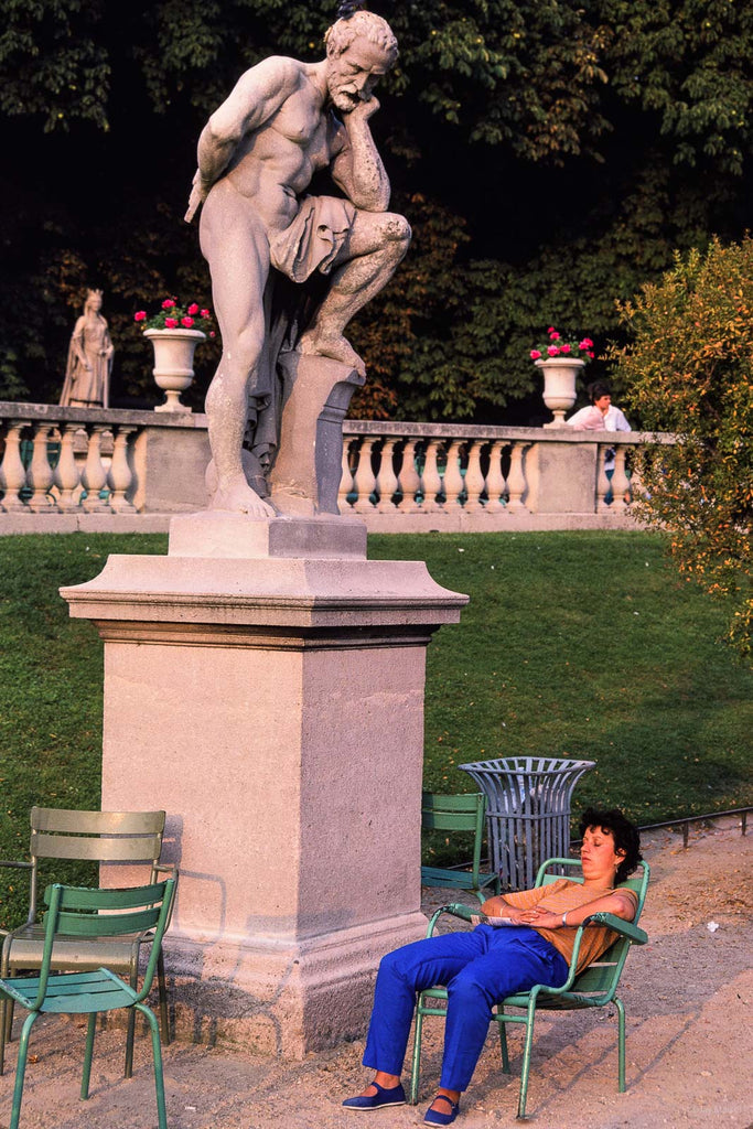 Playing Relaxing No 57 – Jay Maisel