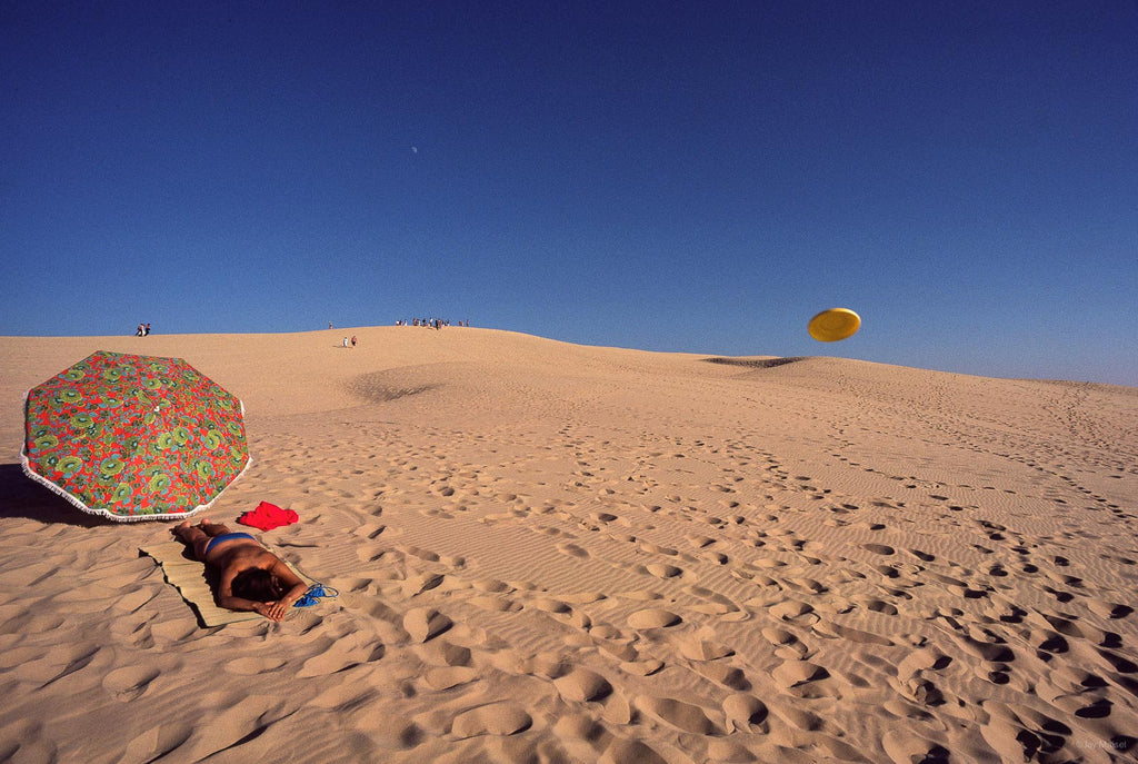 Playing Relaxing No 77 – Jay Maisel