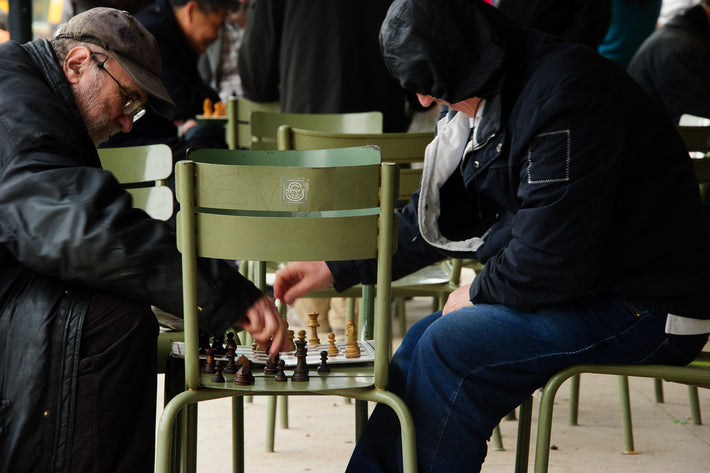Chess on Chair, Paris