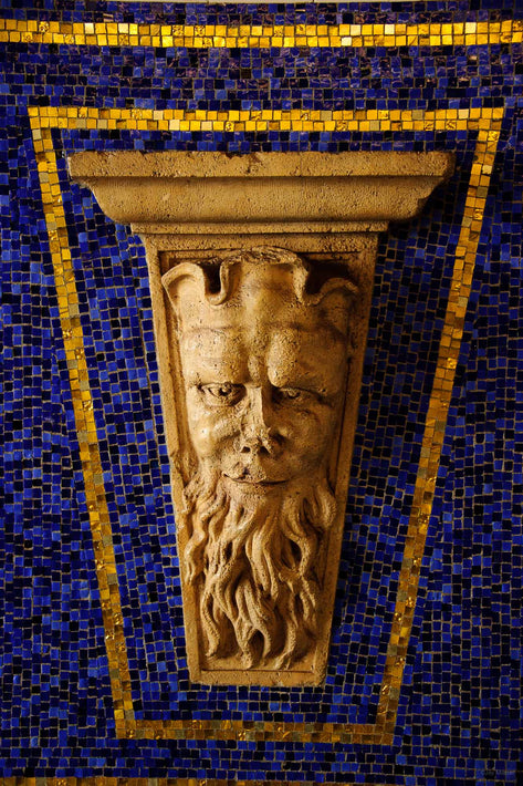 Head in Subway, NYC