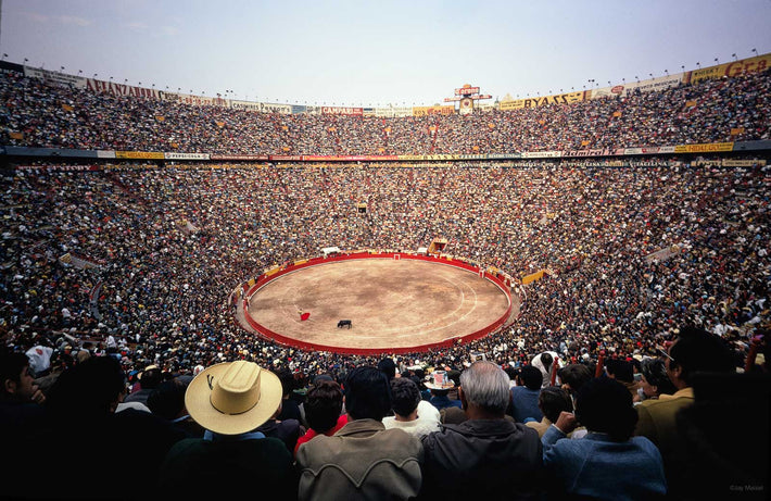 Wide shot, Bullring, Mexico