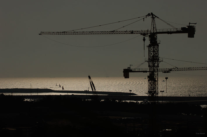 Crane and Water, Dubai