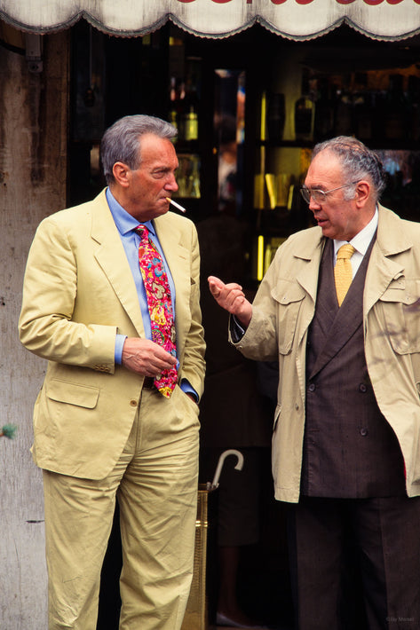 Two Men Talking, Other Listening, Vicenza
