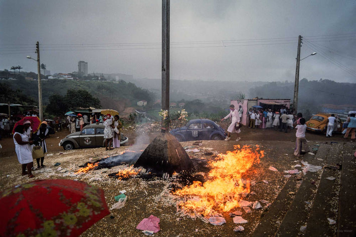 Wide Angle, Fire, People, Cars, Bahia