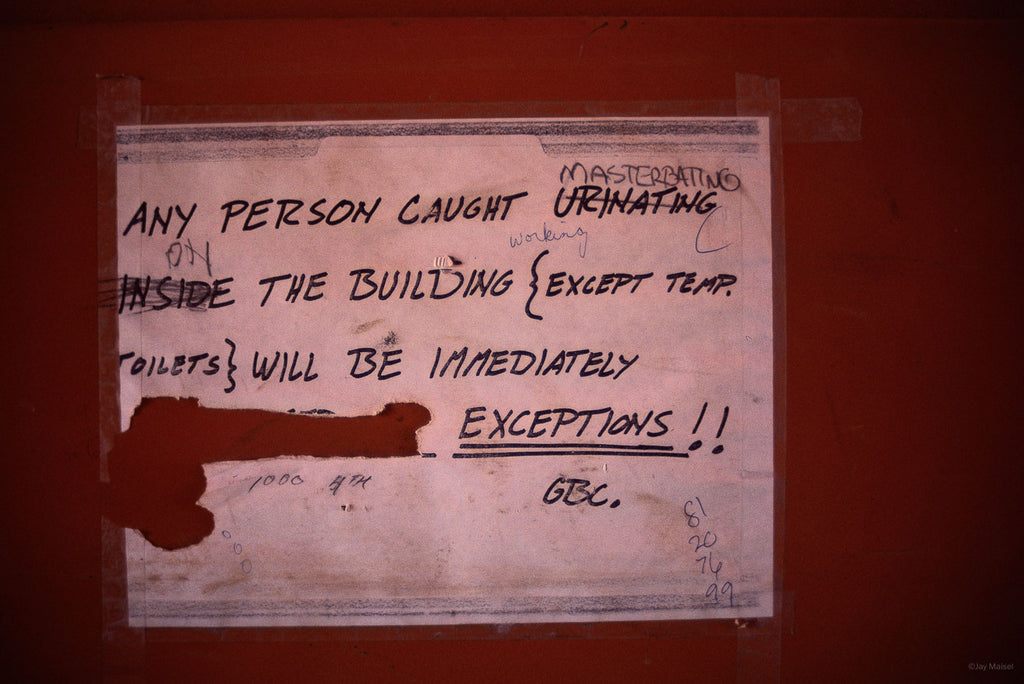 Signs No 63 – Jay Maisel
