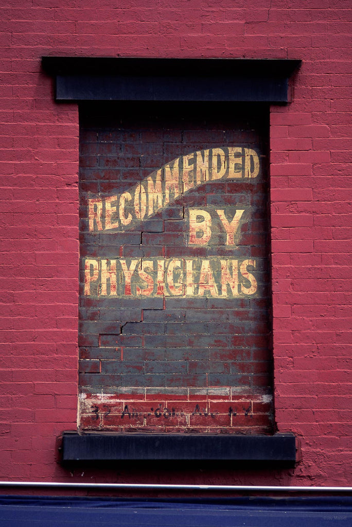 Signs No 66 – Jay Maisel
