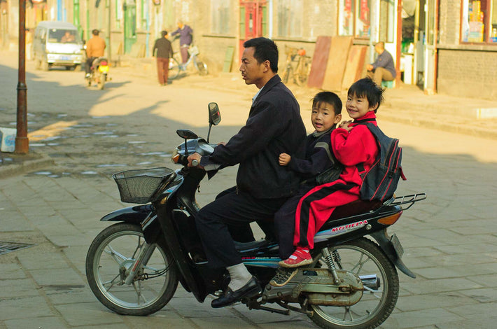 Three on One Bike, Pingyao