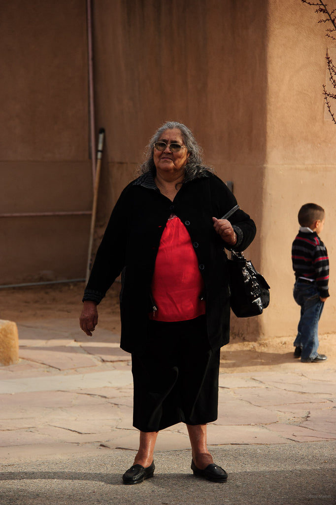 Standing Walking No 11 – Jay Maisel