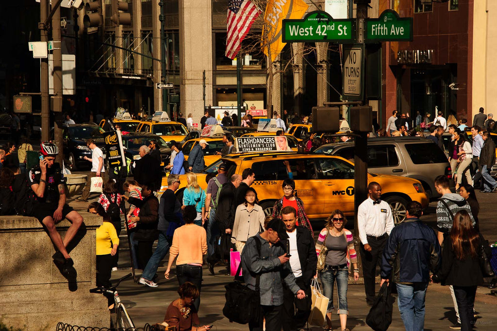 Crowds No 16 NYC – Jay Maisel