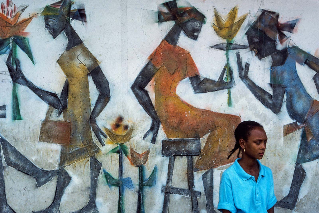 Women, Foreign No 27, Martinique – Jay Maisel