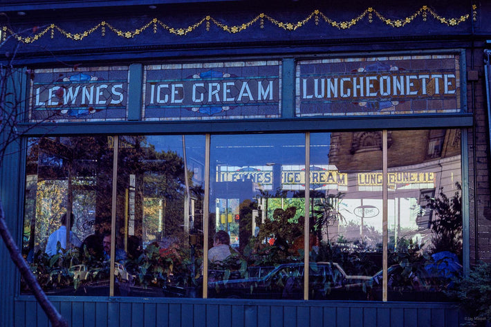 Storefronts No 41