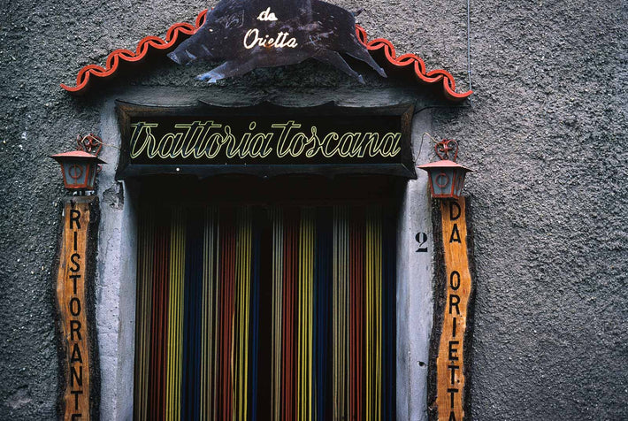 Storefronts No 48