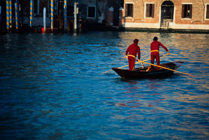 "Joggers", Venice