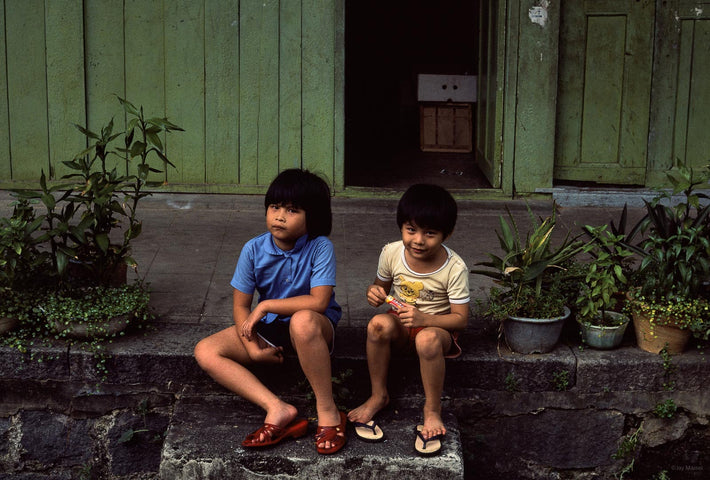 Two Kids Sitting, Singapore