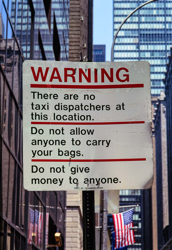 Signs No 7 – Jay Maisel