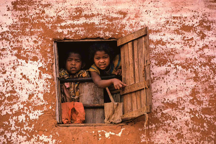 Two Figures in Window, Antananarivo