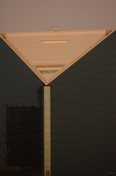 Building with Triangle Top, Dubai