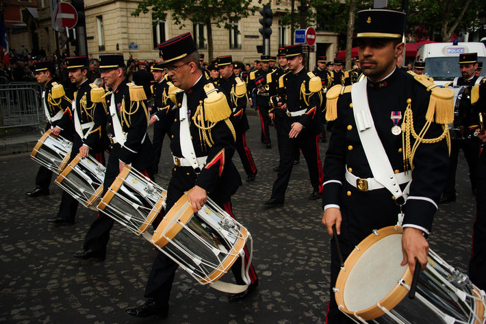 Men with Drums, Paris