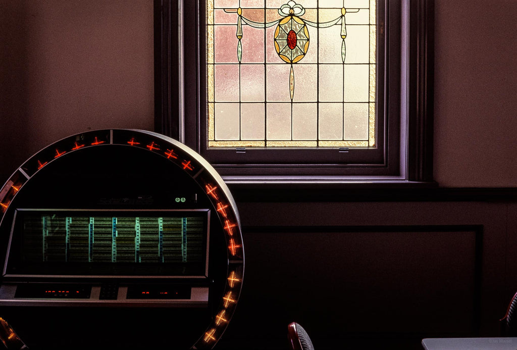 Jukebox Window Jukebox and Stained Glass Window, Australia – Jay Maisel