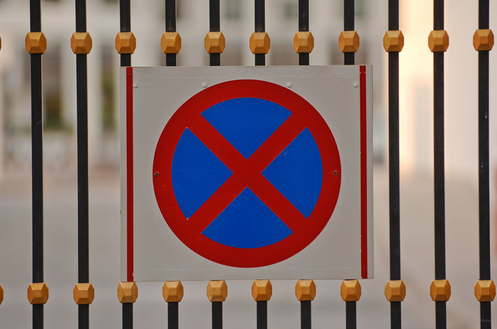 Fence with NO STOPPING Sign, Dubai