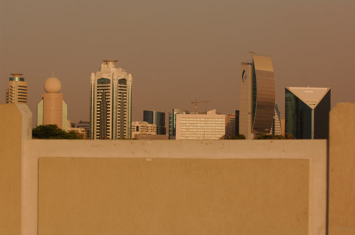 Wall and Skyline, Dubai