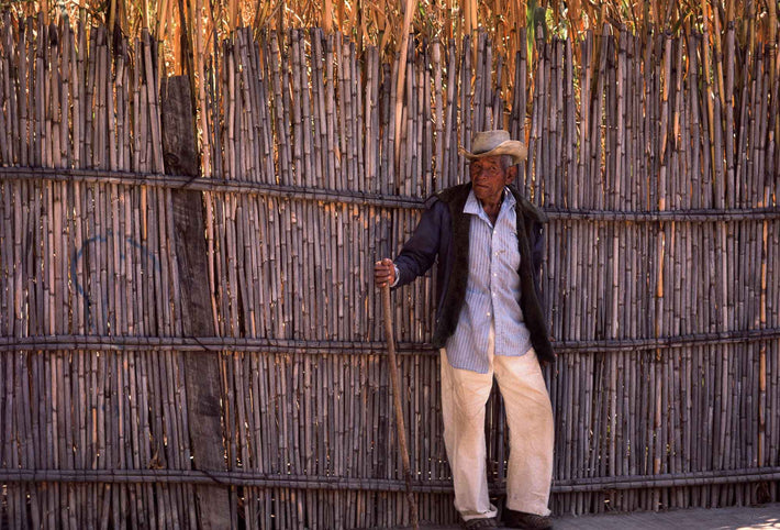 Man Against Fence, Oaxaca