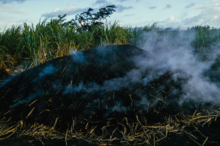 Black Mound Smoke Coming Off, Mauritius