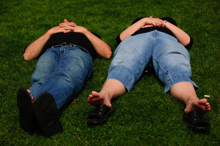 Two on Grass, Seattle