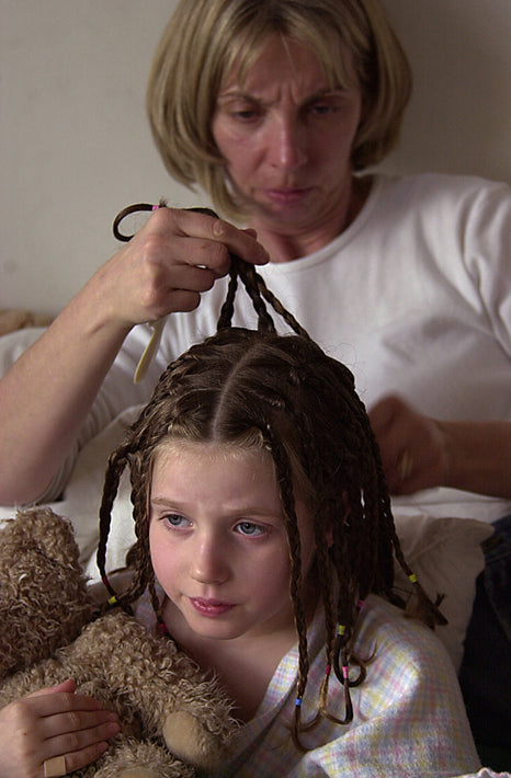 Mom Braiding Hair