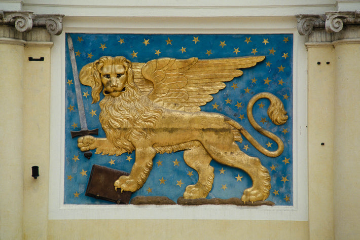Golden Lion, Blue Background, Vicenza