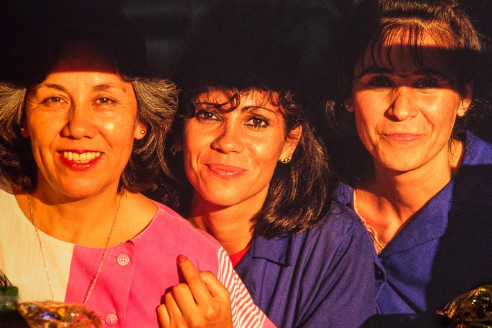 Three Women, Chile