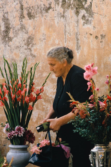 Woman with Flowers, Tuscany