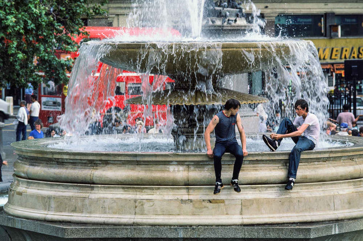 Two Young Men, Fountain, London