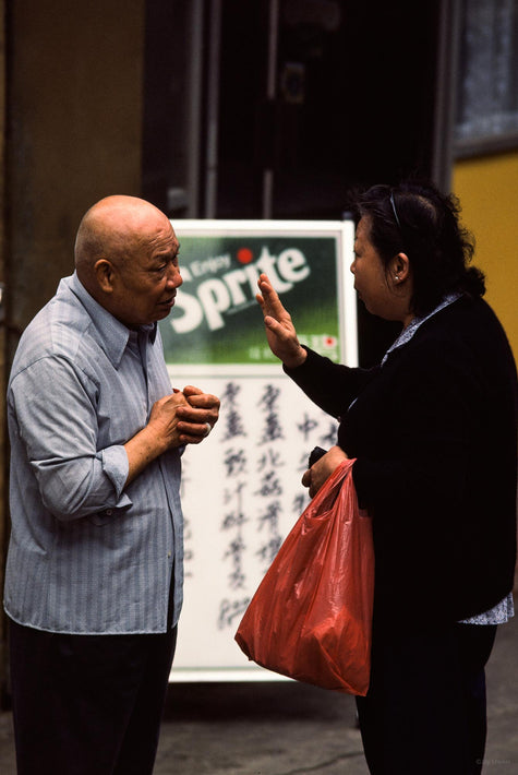 Man and Woman Negotiating, Hong Kong